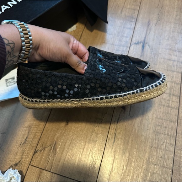 CHANEL Lace Espadrilles - 39 - Picture 6 of 13